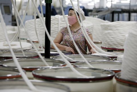 'Kleding uit Noord-Korea krijgt 'made in China'-label'