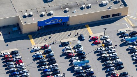 Walmart wil parkeerplaatsen laten 'bruisen'