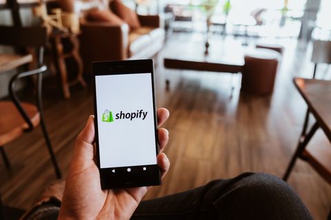 Appdate: Alle Shopify-aanbieders vind je nu onder één dak