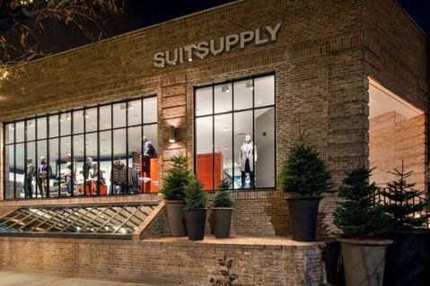 Suitsupply duikt opnieuw diep in rode cijfers
