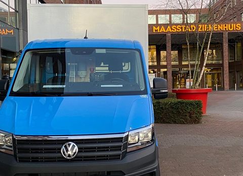 Liveblog maandag: Afhaalpunten Albert Heijn in ziekenhuizen, 'Specsavers betaalt huur 140 winkels later'