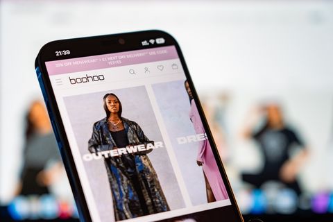 Boohoo belandt nog dieper in het rood