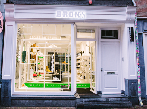 Dit is de eerste winkel van schoenenmerk Bronx