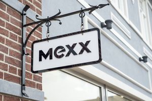 Mexx stelt de opening van Duitse winkels nog een jaar uit