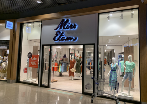 Onrust bij Miss Etam: deel winkels dicht, personeel krijgt geen salaris