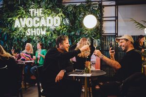 The Avocado Show: helft restaurants is gesloten