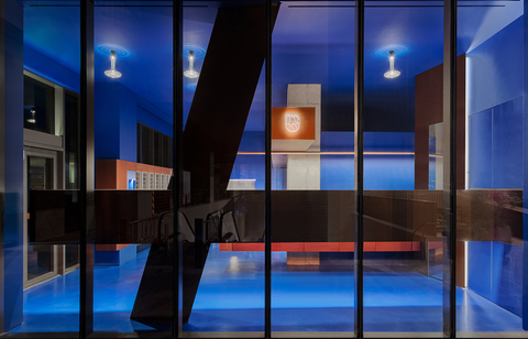 Deze retailer bekijkt het door een blauwe bril