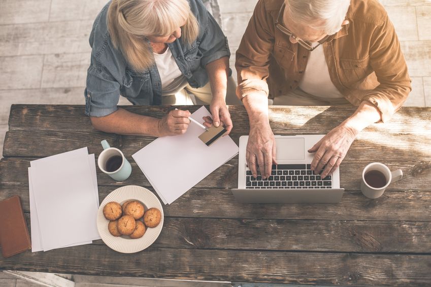 Ouderen kiezen vaker voor online boodschappen
