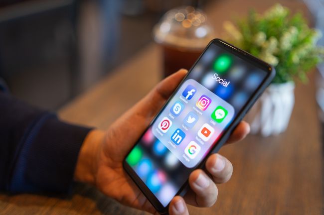 Hoe je met social media de verkoop in je winkel stimuleert