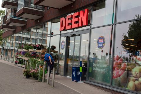 Deen: voor het eerst winkels open op Eerste Kerstdag