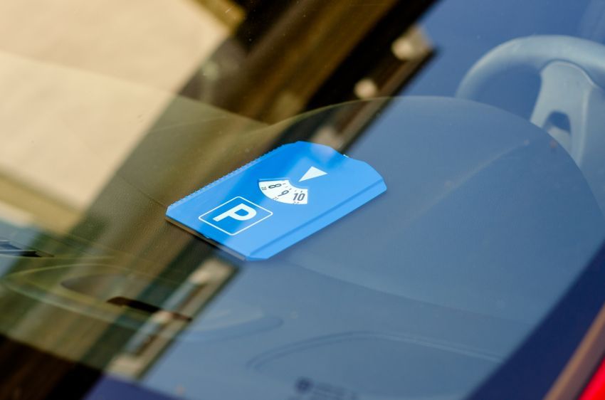 'Schaf betaald parkeren in de kleinere steden af'