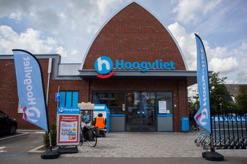 Ook Hoogvliet en Poiesz om 20.00 uur dicht