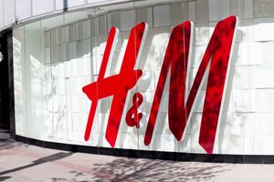 H&M wil distributiecentrum in Tiel sluiten