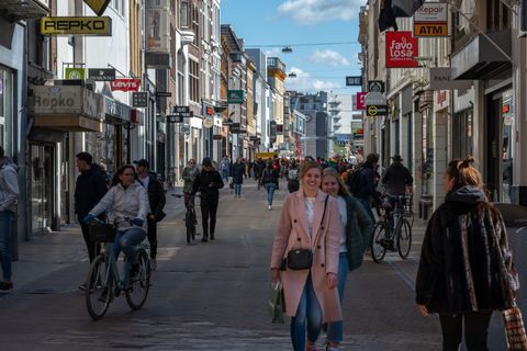 'Niet rustiger in winkelstraat door verscherpte coronamaatregelen' 