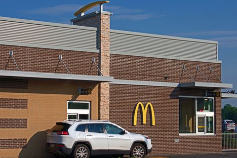 McDonald's verkoopt een kwart minder
