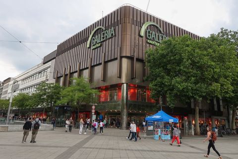 Galeria Kaufhof is 'terug' met vier nieuwe managers
