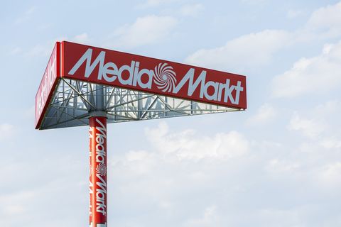 MediaMarkt doekt opnieuw Makro-winkel op
