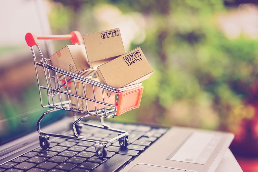 E-commercesector vraagt met tv-spotje begrip voor tragere bezorging