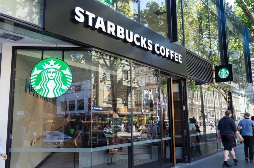 Starbucks mikt op tienduizend 'groene winkels'