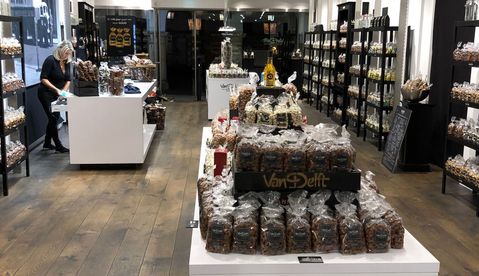 Van Delft sluit drie Duitse winkels, maar zoekt nieuwe locaties