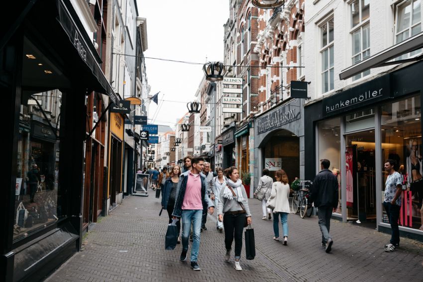 Liveblog woensdag: Haagse Markt gesloten, nieuw winkelprotocol gepubliceerd