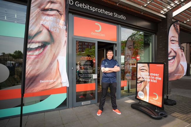 Wordt Denticien de Hans Anders van de kunstgebitten?