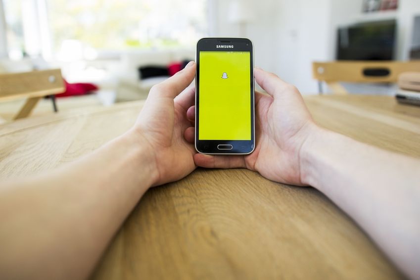 'Retailers moeten Snapchat op kleine schaal inzetten'