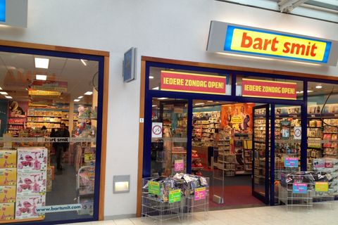 ​CNV plaatst vraagtekens bij McGregor en Intertoys