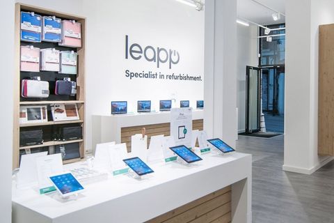 ​Leapp zet robot in als verkoper