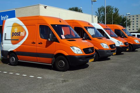 ​Winkeliers slepen PostNL voor de rechter