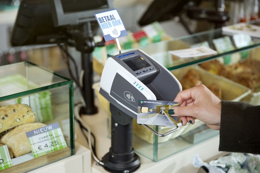 Contactloos betalen groeit exponentieel