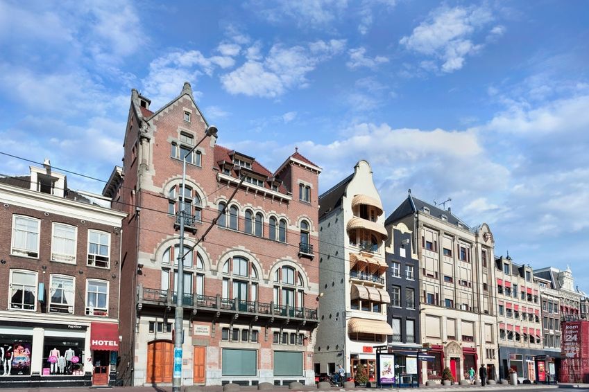 Amsterdams Leesmuseum wordt winkelpand