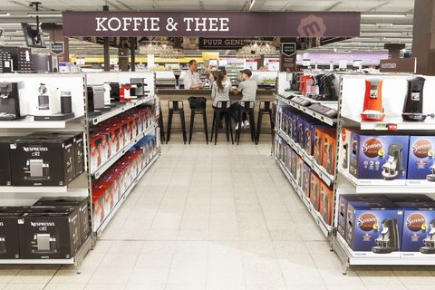 ​Makro heropent vier vestigingen in nieuwe stijl