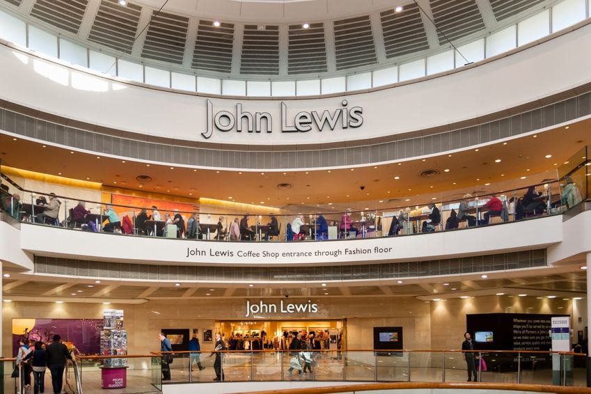 Waarom John Lewis andere warenhuizen binnendringt
