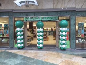 Holland & Barrett opent grootste winkel