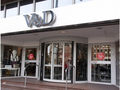 Langer pop-up warenhuis in V&D-pand Leiden