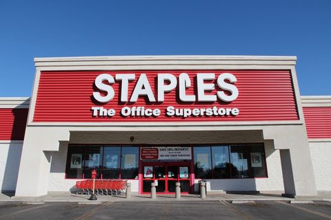 ​Staples test bestellen met Easy Button
