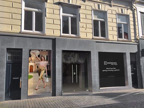 Duifhuizen opent grootste vernieuwde winkel