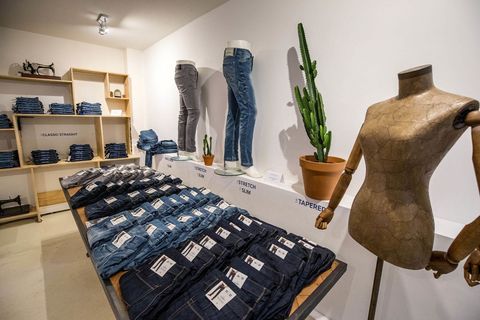 C&A: denim pop-up en terug op tv