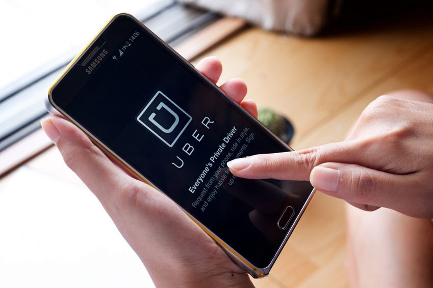Uber bezorgt eten per fiets in Amsterdam