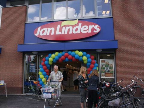 ​Jan Linders wil Aldi en Jumbo tegenhouden