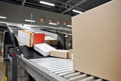 ​PostNL combineert pakketautomaat met brievenbus