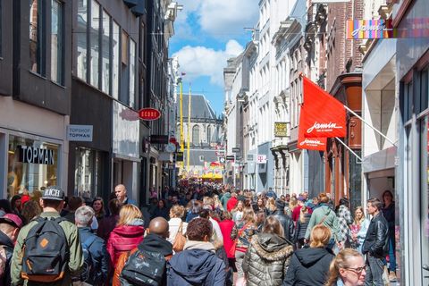 ​‘Kalverstraat krijgt er modewalhalla bij’