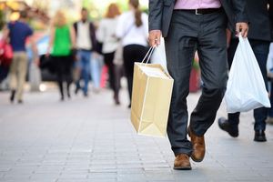 ​‘Meeste consumenten gaan niet minder naar winkels’