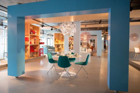 ​FonQ duikt op in Bruna’s reclamevenster