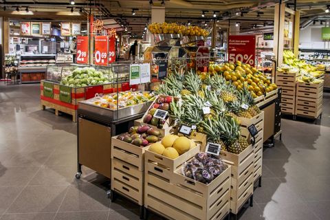 ​Plus test nieuw concept in vijftal winkels