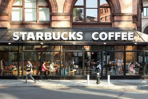 ​Starbucks opent duizenden winkels, waaronder bakkerijen