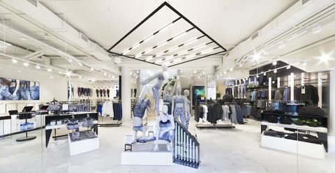 Het zweet- en relaxcentrum van Lululemon