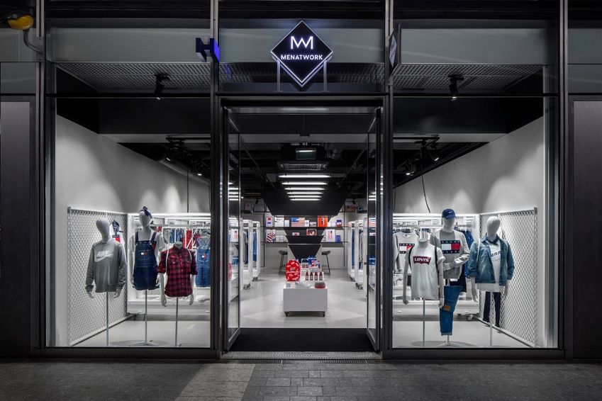 Topman Men At Work stapt op