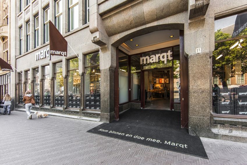 Artiesten selecteren muziek voor retailers